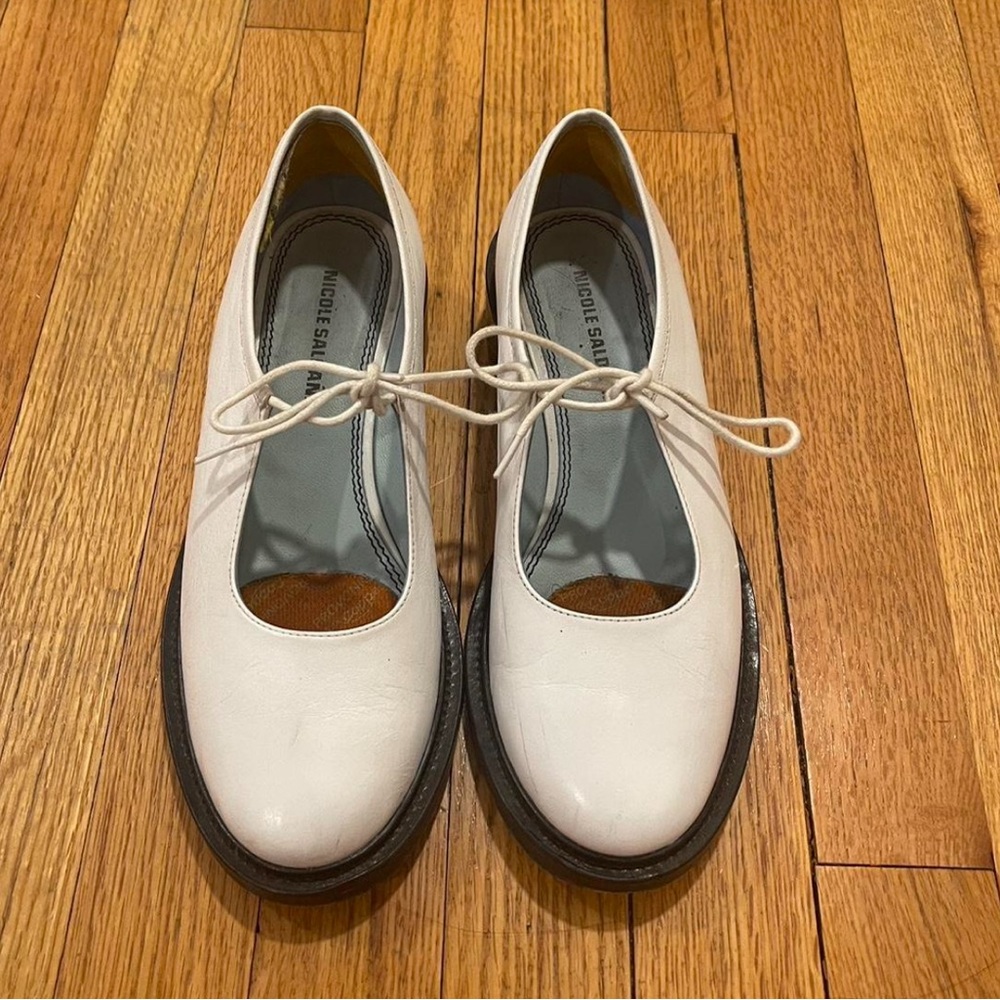 Nicole Saldaña Shoes